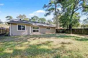 2922 Park Garden Dr, Houston, TX 77339 - Photo 25