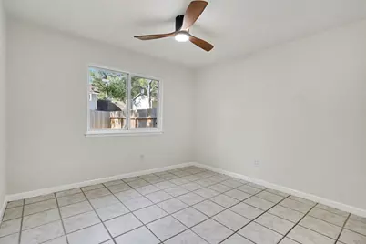 2922 Park Garden Drive, Houston, TX 77339 - Photo 9