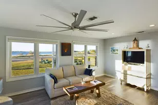 1001 Cape Velero Dr, Rockport, TX 78382 - Photo 11