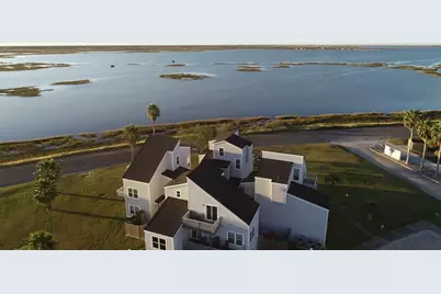 1001 Cape Velero Drive #D, Rockport, TX 78382 - Photo 1