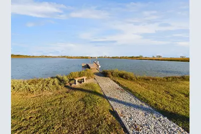 1001 Cape Velero Drive #D, Rockport, TX 78382 - Photo 37