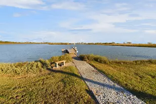 1001 Cape Velero Dr, Rockport, TX 78382 - Photo 37