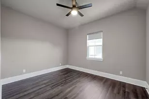 2215 Blue Duck Ln, Conroe, TX 77384 - Photo 17