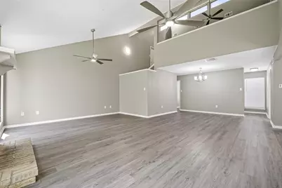 1746 Cloister Drive #6, Crosby, TX 77532 - Photo 9