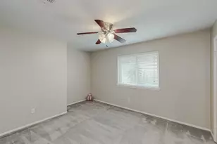 13918 Grosvenor St, Houston, TX 77034 - Photo 21