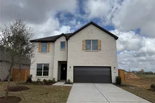 13710 Ballast Grn Dr, Texas City, TX 77568 - Photo 1