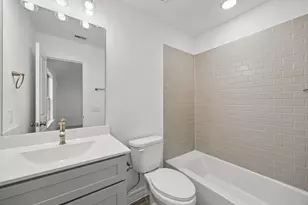 13710 Ballast Grn Dr, Texas City, TX 77568 - Photo 23