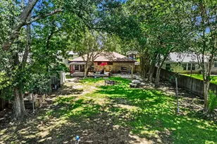 305 Seabreeze Dr, League City, TX 77573 - Photo 31
