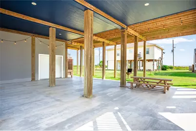 2576 Whitecap, Crystal Beach, TX 77650 - Photo 43