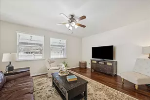 3414 Old Holly Dr, Pearland, TX 77584 - Photo 13