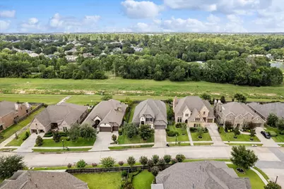 2506 Barclay Lake Lane, Spring, TX 77388 - Photo 23