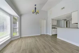 7506 Stone Pine Ln, Houston, TX 77041 - Photo 5