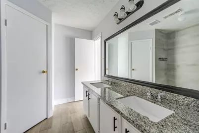 7506 Stone Pine Lane, Houston, TX 77041 - Photo 15