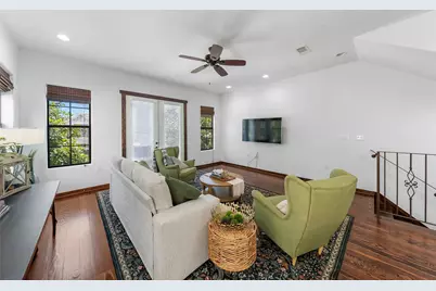 2601 Bevis Street #E, Houston, TX 77008 - Photo 11