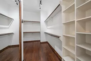 2601 Bevis St, Houston, TX 77008 - Photo 27