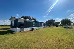 11085 Kosub Ln, San Antonio, TX 78223 - Photo 5
