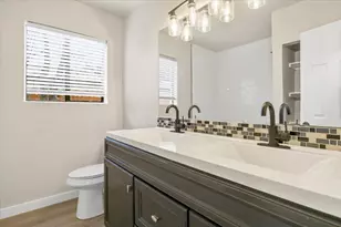 502 Pin Tail Ln, Taylor, TX 76574 - Photo 13