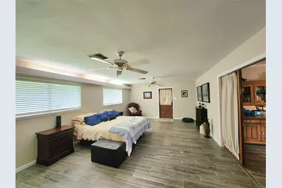 9762 Rambling Trail, Houston, TX 77089 - Photo 11