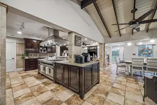 3515 County Rd 36, Angleton, TX 77515 - Photo 13