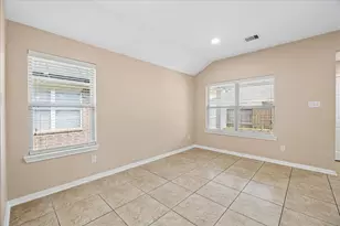 21818 Mount Hunt Dr, Houston, TX 77388 - Photo 9