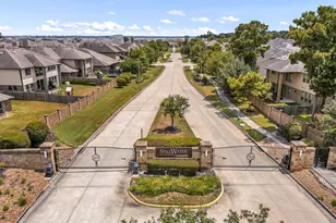 13231 Whisper Hollow Ln, Houston, TX 77044 - Photo 49