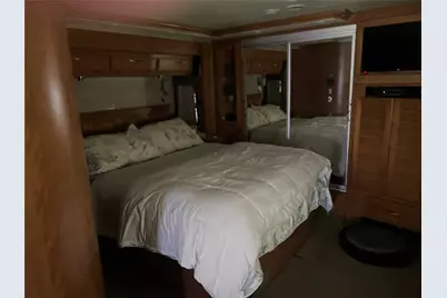 576 Ladyfish, Palacios, TX 77465 - Photo 9