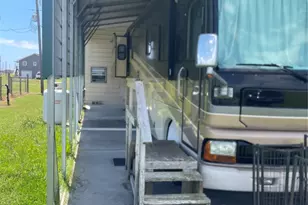 576 Ladyfish, Palacios, TX 77465 - Photo 11