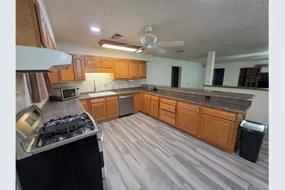 206 Elm Street, Highlands, TX 77562 - Photo 47