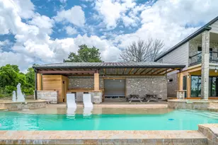 206 Elm St, Highlands, TX 77562 - Photo 1