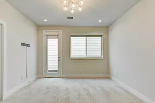 5857 Dolores St, Houston, TX 77057 - Photo 7