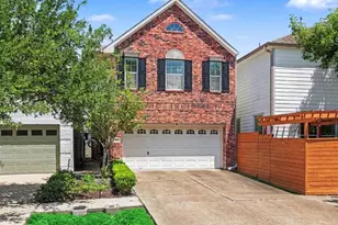 1502 Dian St, Houston, TX 77008 - Photo 1
