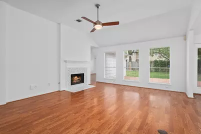 2014 White Oaks Hills Lane, Houston, TX 77339 - Photo 13