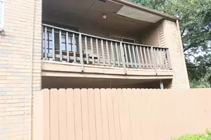 10555 Turtlewood Ct, Houston, TX 77072 - Photo 19