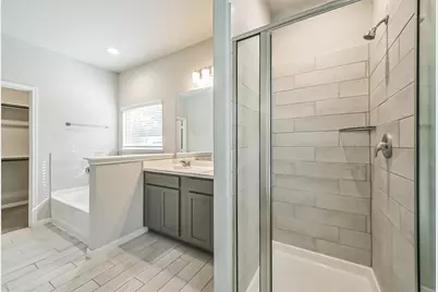 412 Emerald Thicket Lane, Houston, TX 77336 - Photo 23