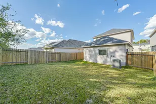 412 Emerald Thicket Ln, Houston, TX 77336 - Photo 37