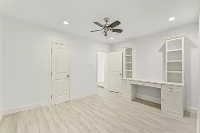 9206 W Sterling Drive, Pearland, TX 77584 - Photo 25
