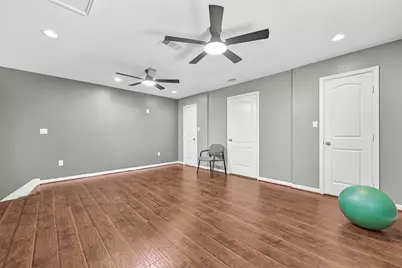 9206 W Sterling Drive, Pearland, TX 77584 - Photo 31