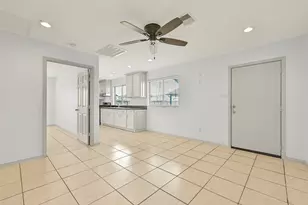 9206 W Sterling Dr, Pearland, TX 77584 - Photo 35