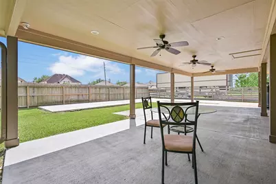 9206 W Sterling Drive, Pearland, TX 77584 - Photo 7