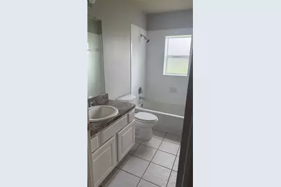 135 Kellyn Oaks Drive, Conroe, TX 77306 - Photo 5