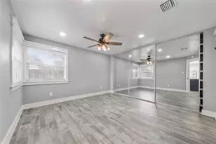 9327 Golden Sunshine Dr, Houston, TX 77064 - Photo 15