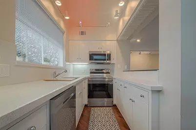 2029 Dunlavy Street, Houston, TX 77006 - Photo 23