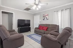 2106 6th St, Galena Park, TX 77547 - Photo 3