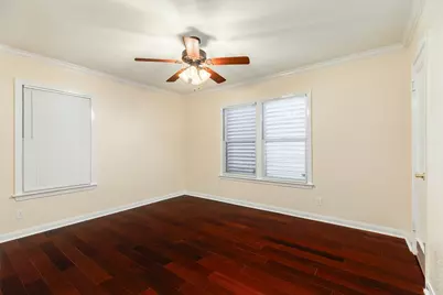 114 Tarpon Avenue, Galveston, TX 77550 - Photo 23
