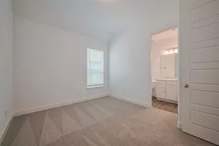 1051 Comal Trl, Dayton, TX 77535 - Photo 21