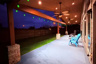 3201 Rock Brook Falls Ln, League City, TX 77573 - Photo 43