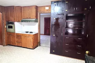 702 E Trinity St, Victoria, TX 77901 - Photo 11