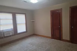 702 E Trinity St, Victoria, TX 77901 - Photo 13