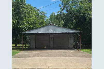 702 E Trinity Street, Victoria, TX 77901 - Photo 5