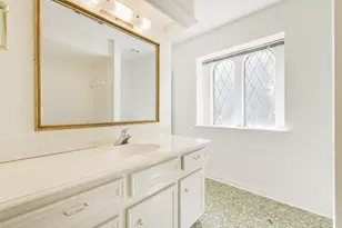 5602 Green Springs Dr, Houston, TX 77066 - Photo 29